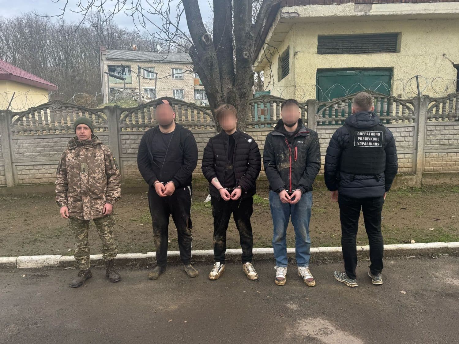 Четверо жителів Полтавщини намагалися втекти до Словаччини за чотири тисячі доларів