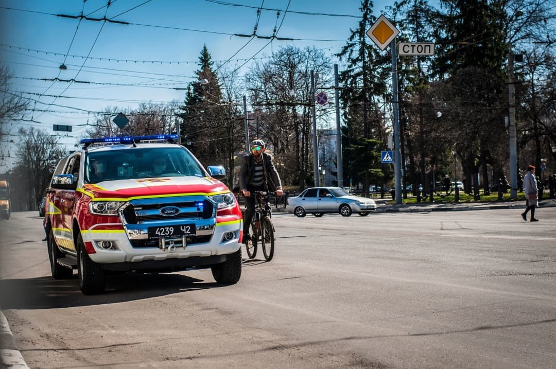 Полтавські рятувальники замовляють спецавтівку за майже три мільйони гривень