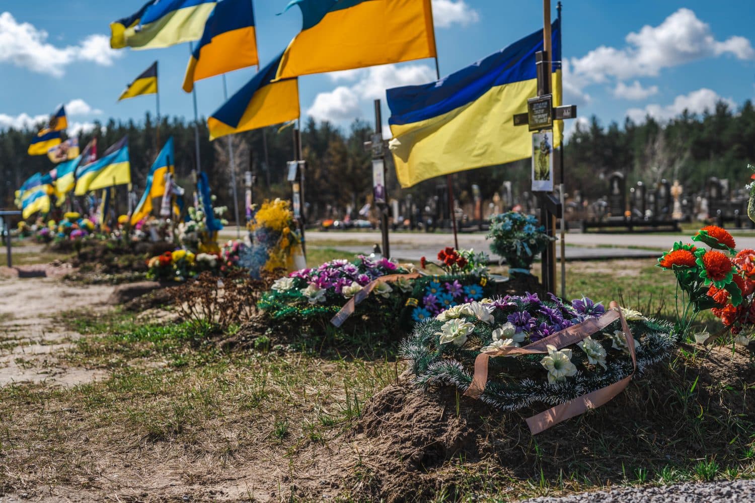 До кінця 2025 року підготують проєкт огорожі для Затуринського кладовища