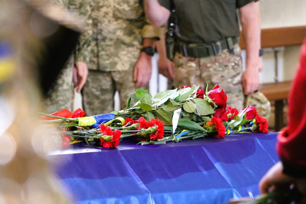 Полтава попрощалася з шістьома невідомими воїнами
