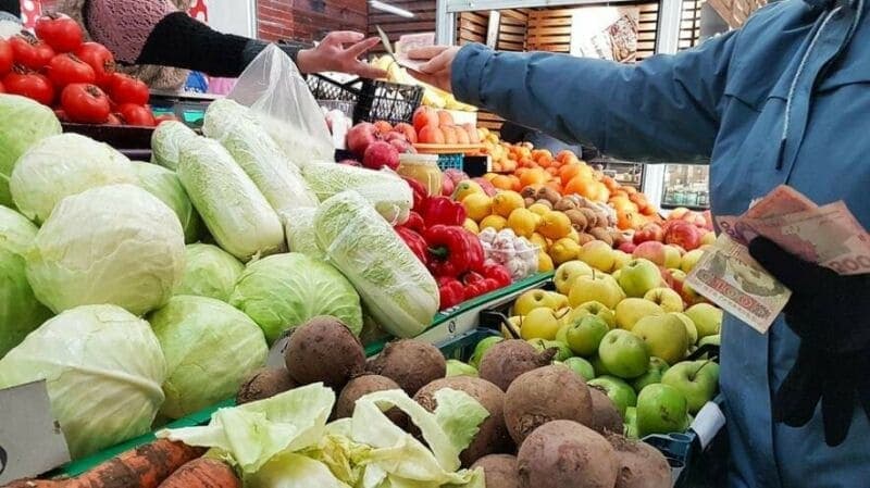 Яйця, фрукти й одяг подорожчали на Полтавщині