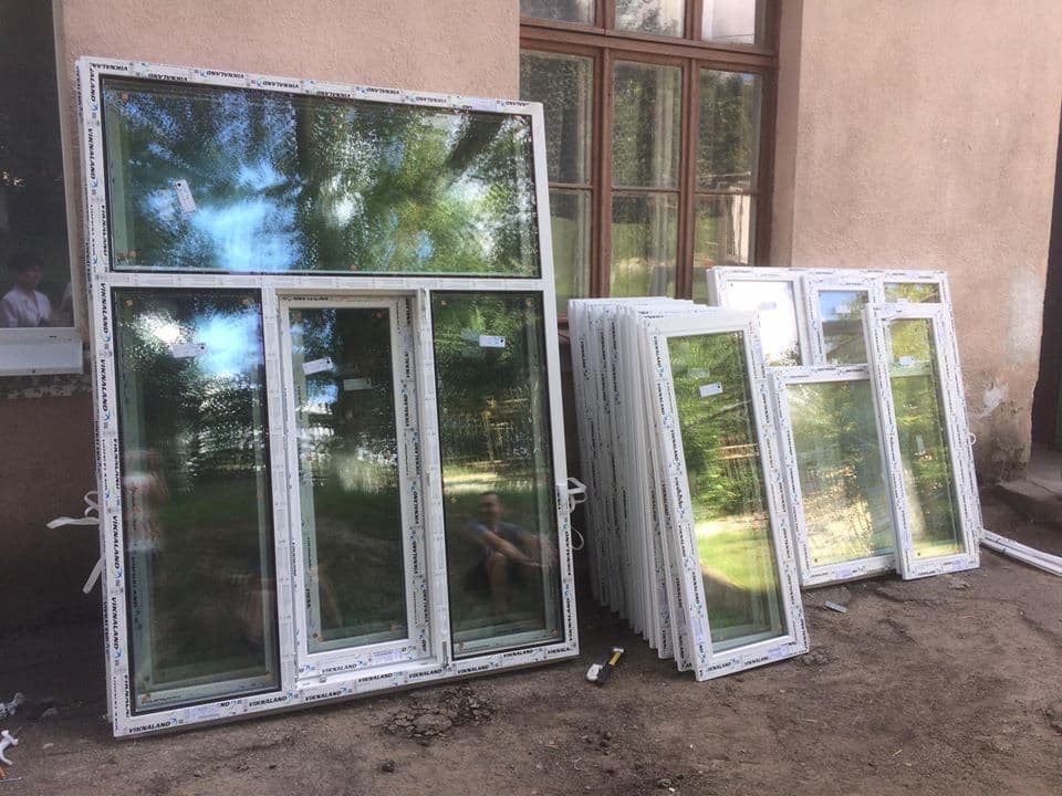 У Полтавському ліцеї відремонтують вікна за понад 1,3 млн грн