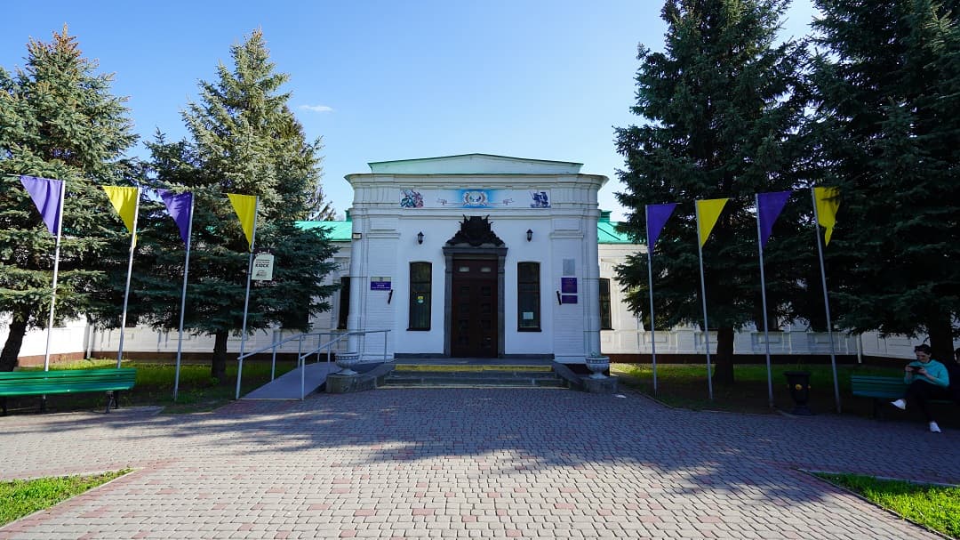 Понад 300 тисяч гривень планують витратити на фарбування даху полтавського музею