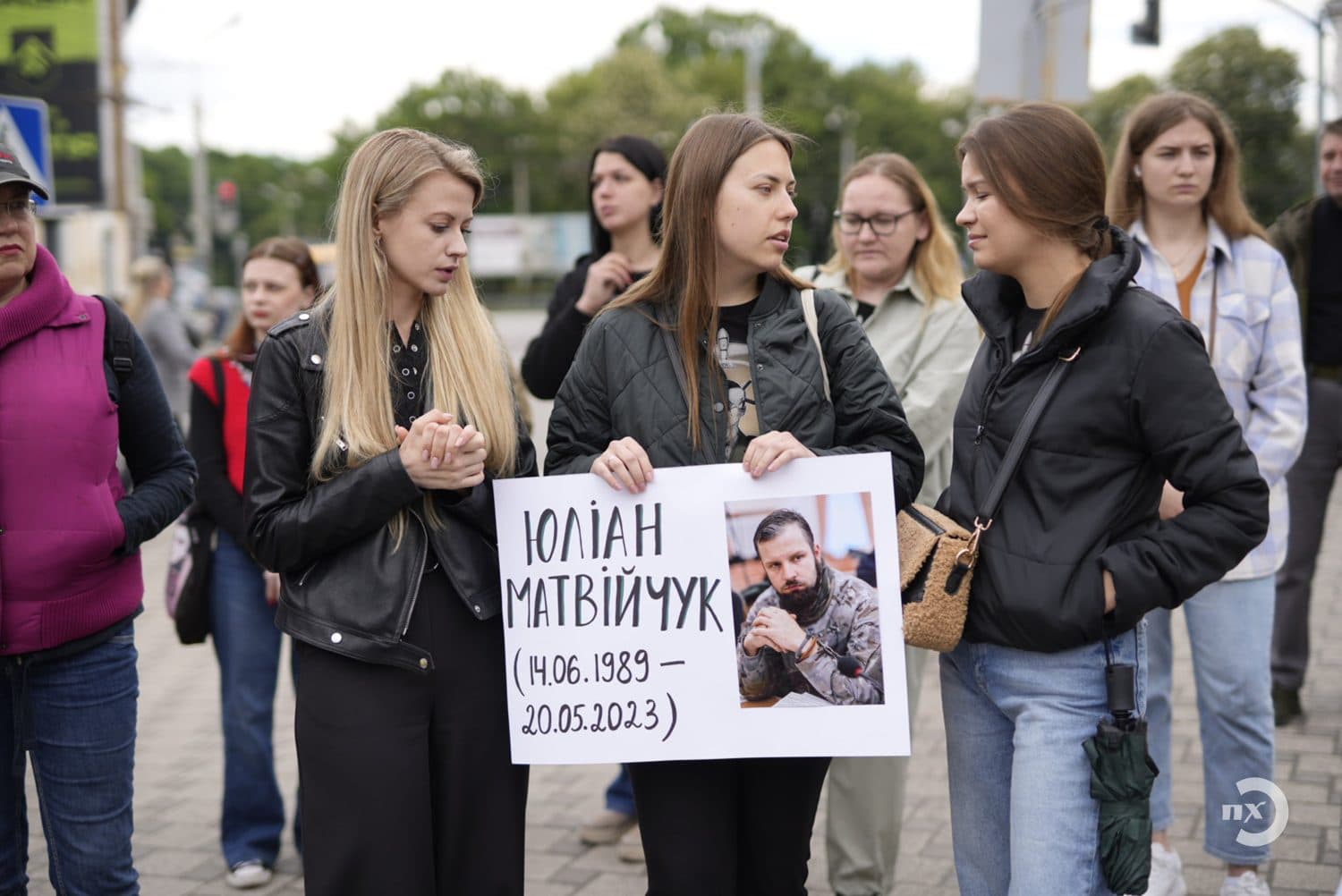 «Нехай хвилина мовчання буде гучною тишею»: Полтава вшанувала Юліана Матвійчука
