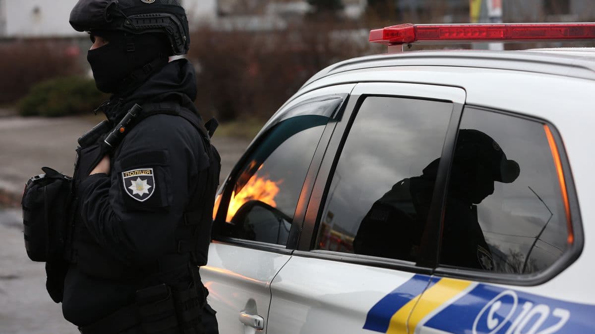 «Я вас підірву»: суд виніс вирок жінці, яка погрожувала вибухом поліції на Полтавщині