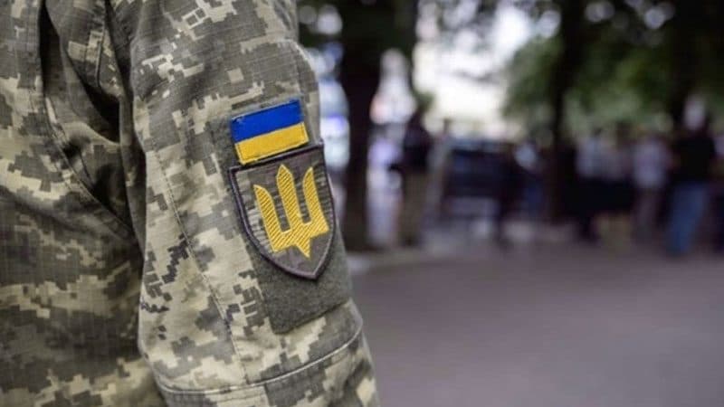 Застосували травмат, газ і пошкодили авто: у Кременчуці розслідують напад на працівників ТЦК