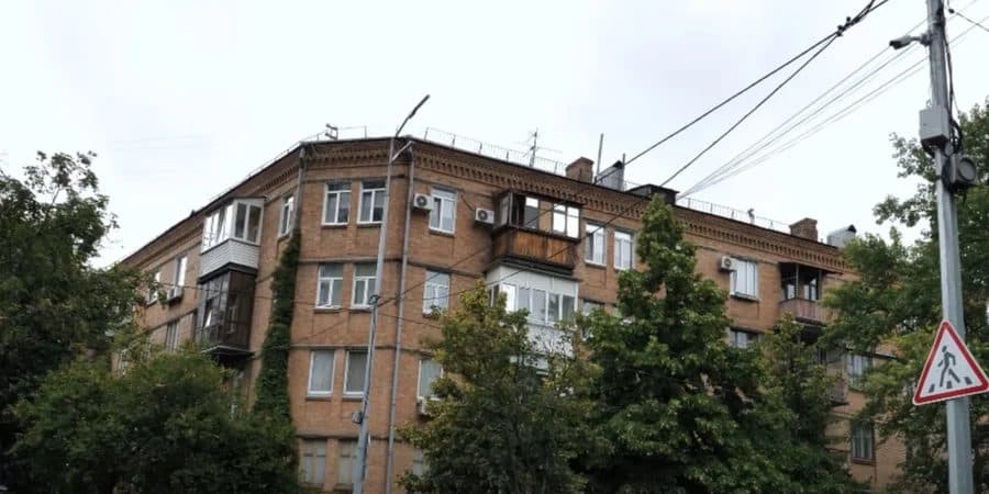 Пенсіонерка з Полтавщини купила квартиру за $200 тисяч у дружини головного митника