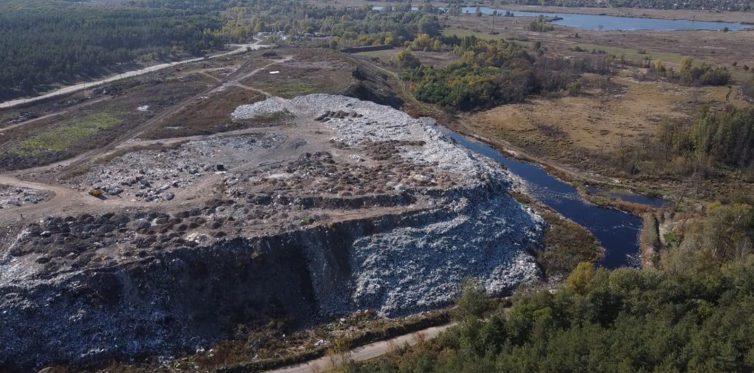 Суд дозволив провести слідчий експеримент на сміттєзвалищі в Макухівці