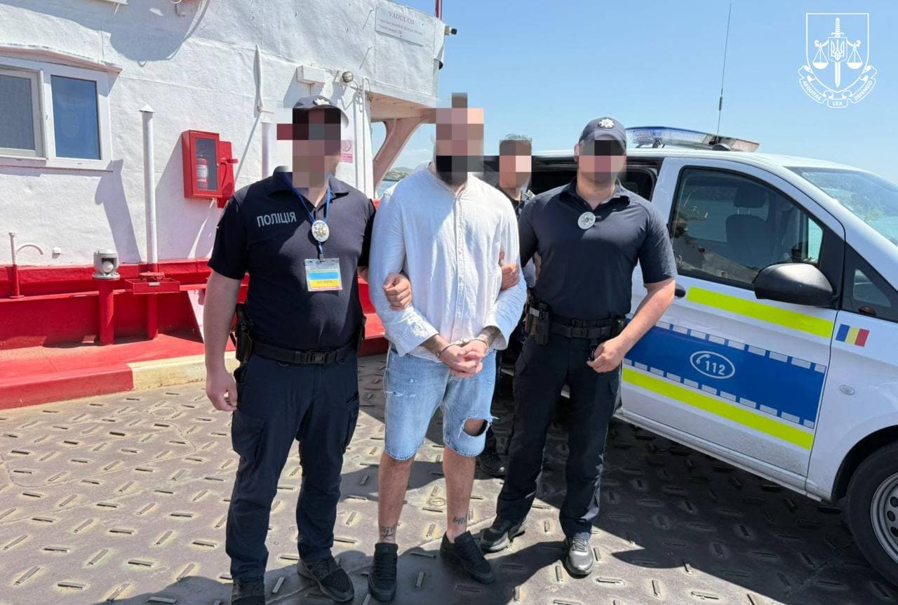 В Україні судитимуть організатора банди паліїв, якого екстрадували з Румунії