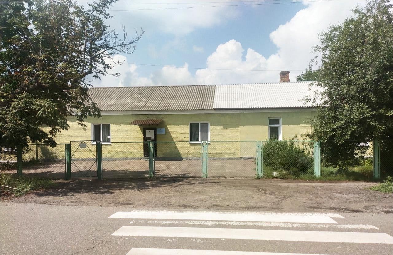 Жителі Монастирської гори зібрали підписи за збереження садка «Ромашка»