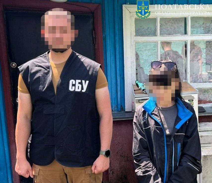 Затримали двох полтавок, які намагалися підірвати суддю та підпалили автівку військового