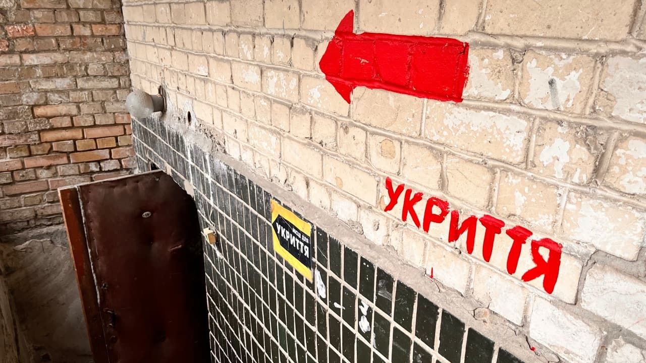 Зачинені двері та перевірки ДСНС: яка ситуація із укриттями у Полтаві