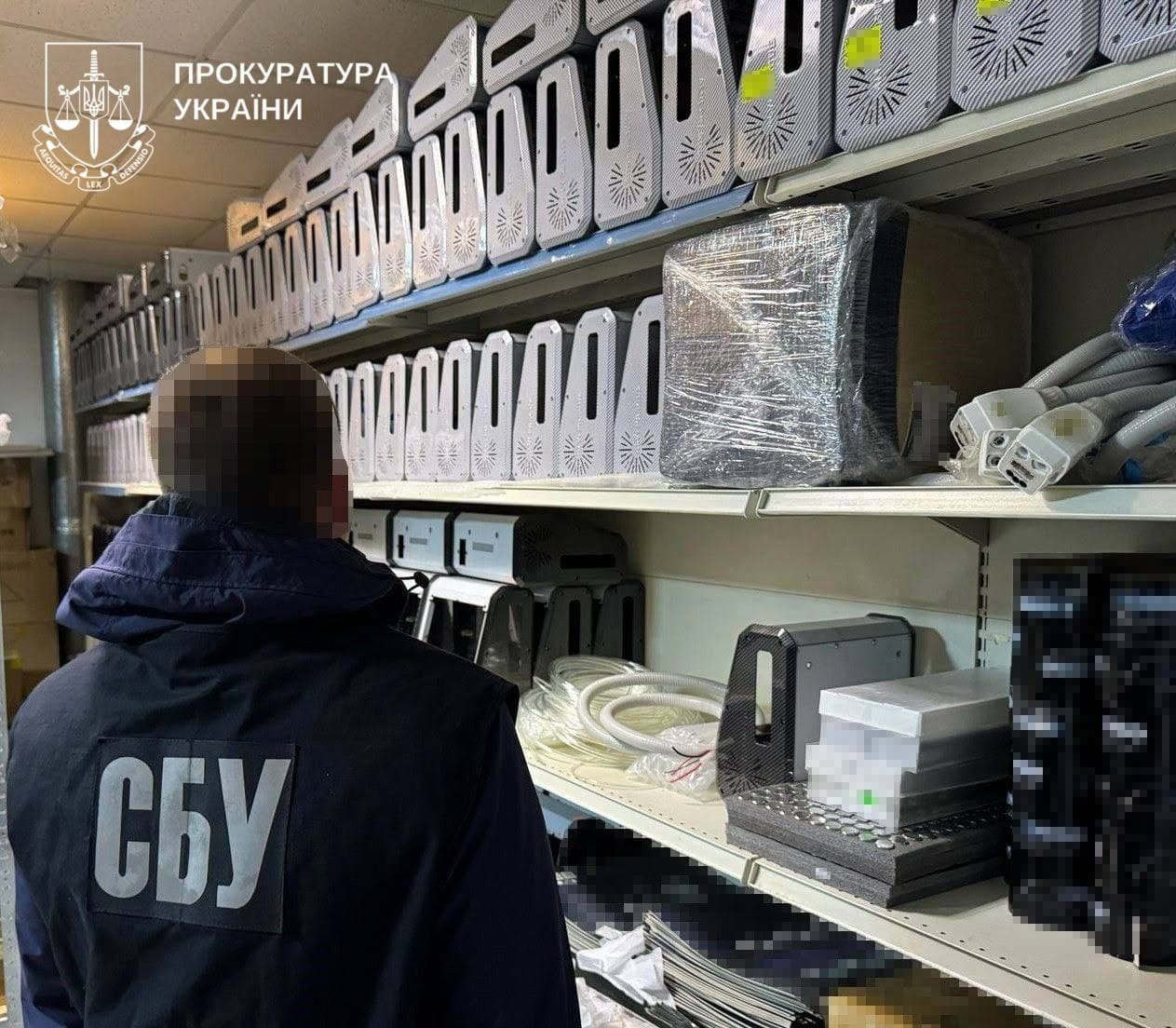 Постачали медтехніку в росію: на Полтавщині викрили підприємця та його спільників
