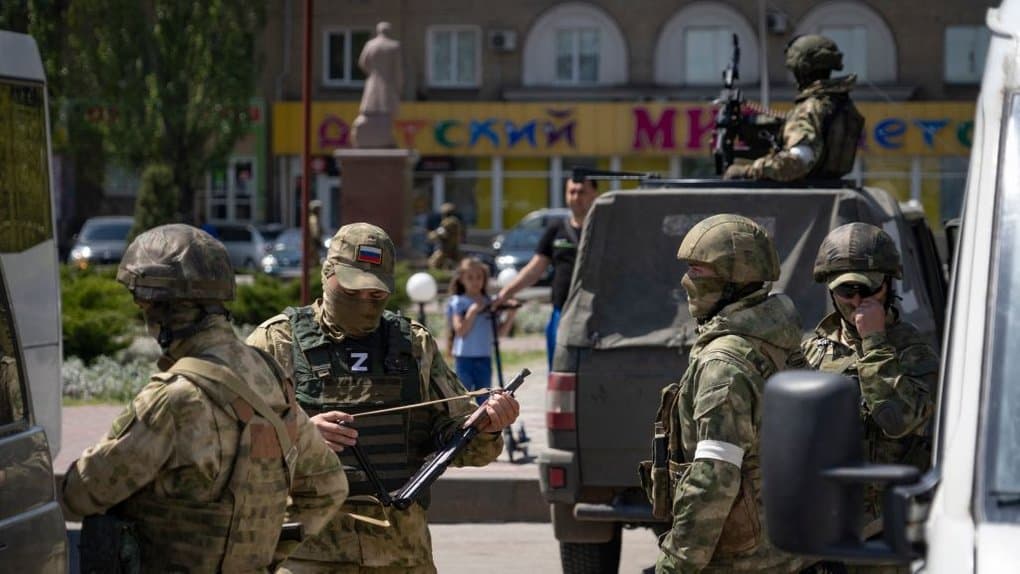 Суд у Полтаві дозволив затримати військового, який не повернувся з Криму