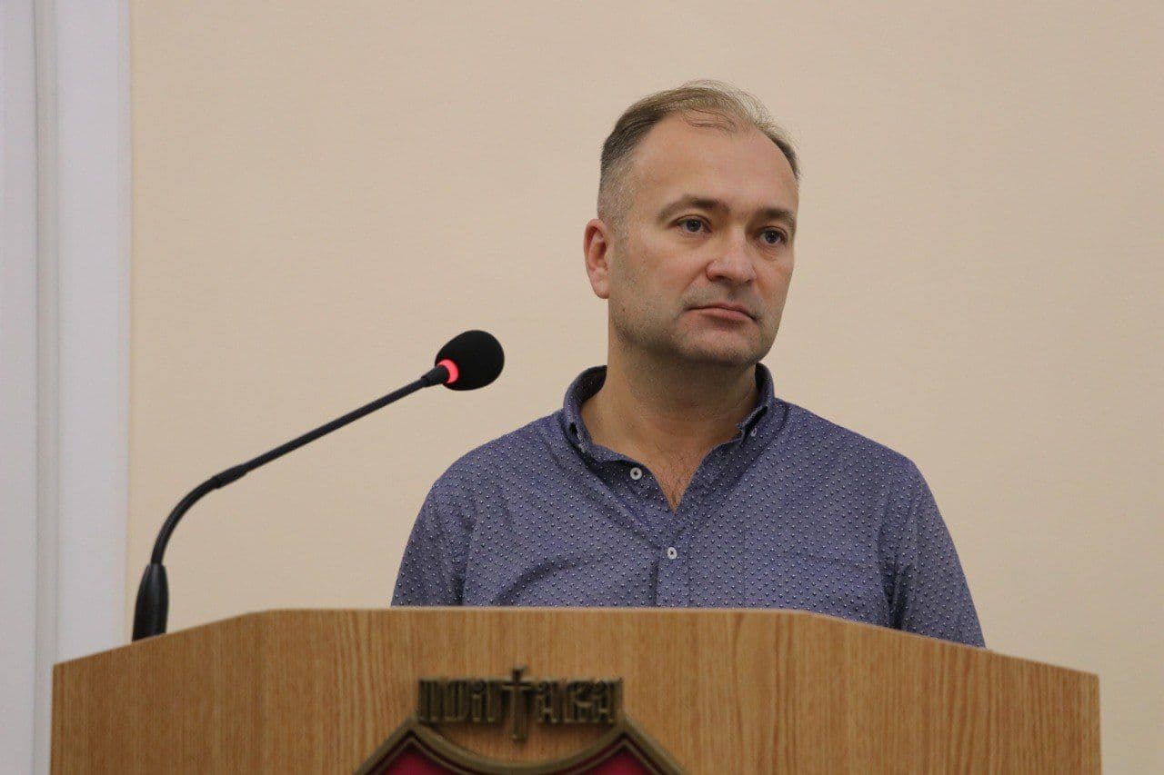 У Полтаві звільнили заступника міського голови Володимира Чередниченка