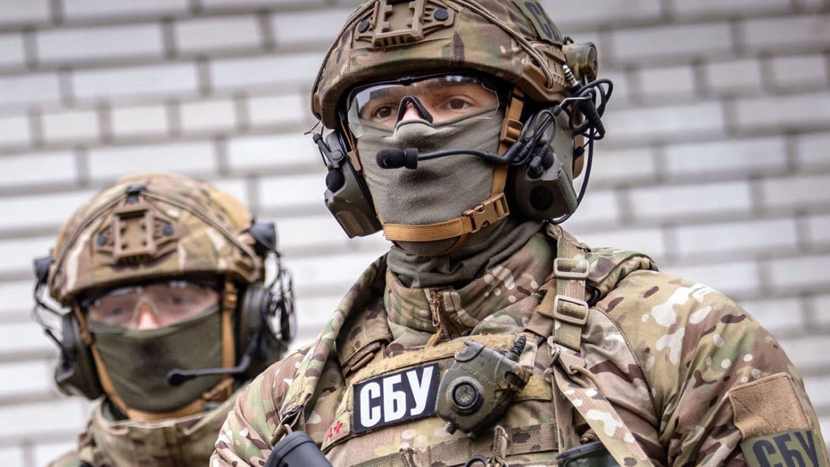 Фіктивні довідки за 10 тисяч доларів: у Полтаві заарештували радника голови райради