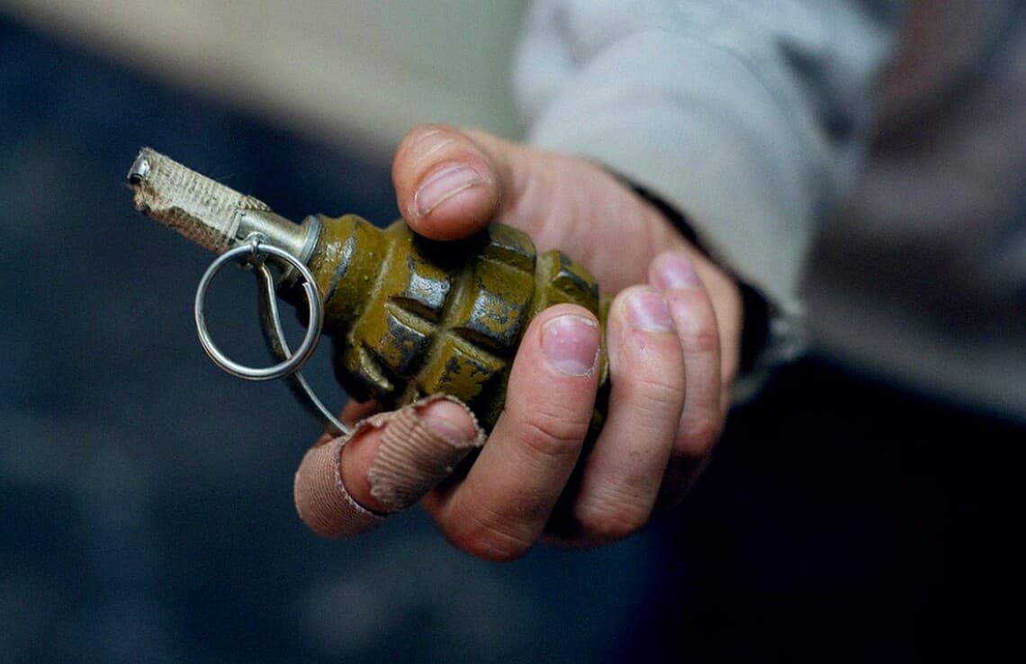 На Полтавщині невідомий кинув гранату у двір приватного будинку