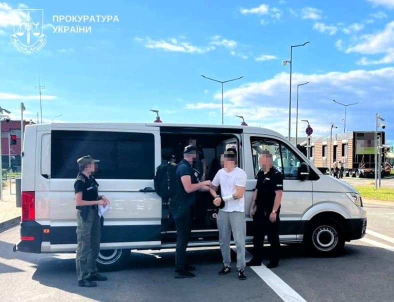 Екстрадували з Німеччини: на Полтавщині судитимуть учасника кримінальної банди