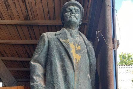 На Полтавщині пам'ятник лєніну продали за понад 700 тисяч гривень