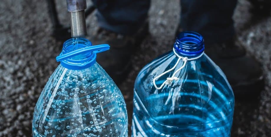 У Полтаві організували підвезення води: де отримати