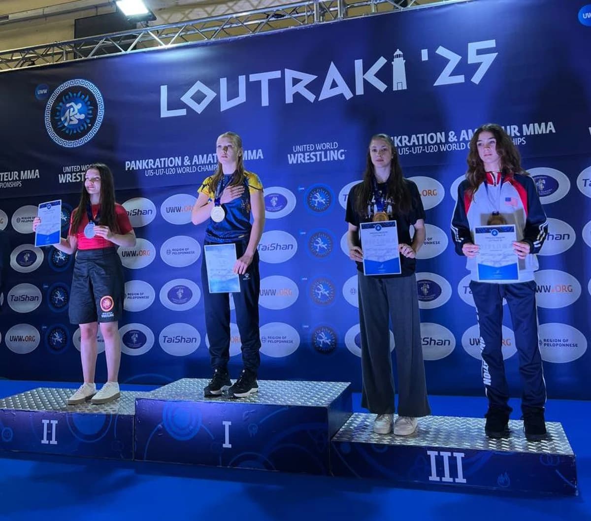 Спортсменка з Полтавщини стала чемпіонкою світу з панкратіону