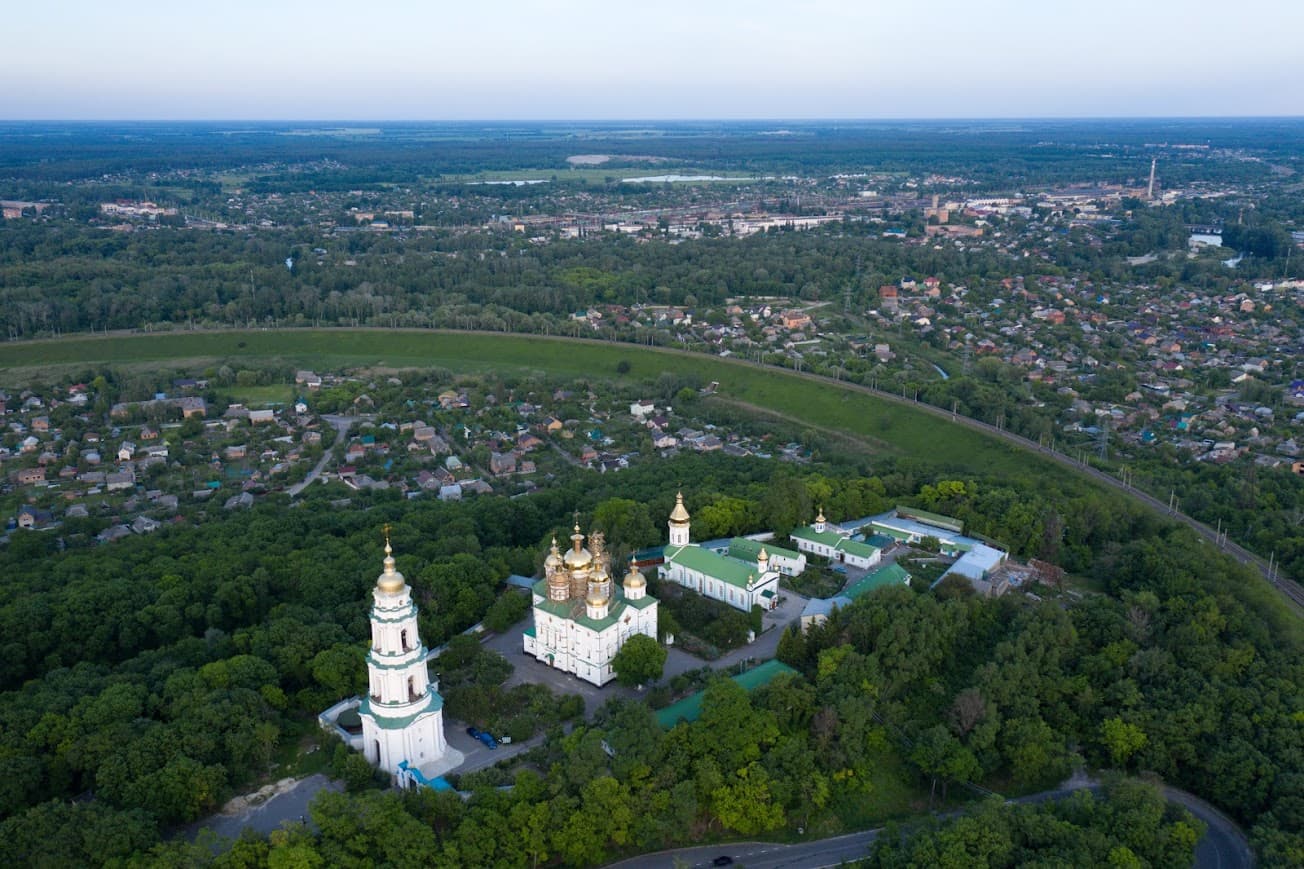 Полтава, Провалля у Полтаві, яма у Полтаві