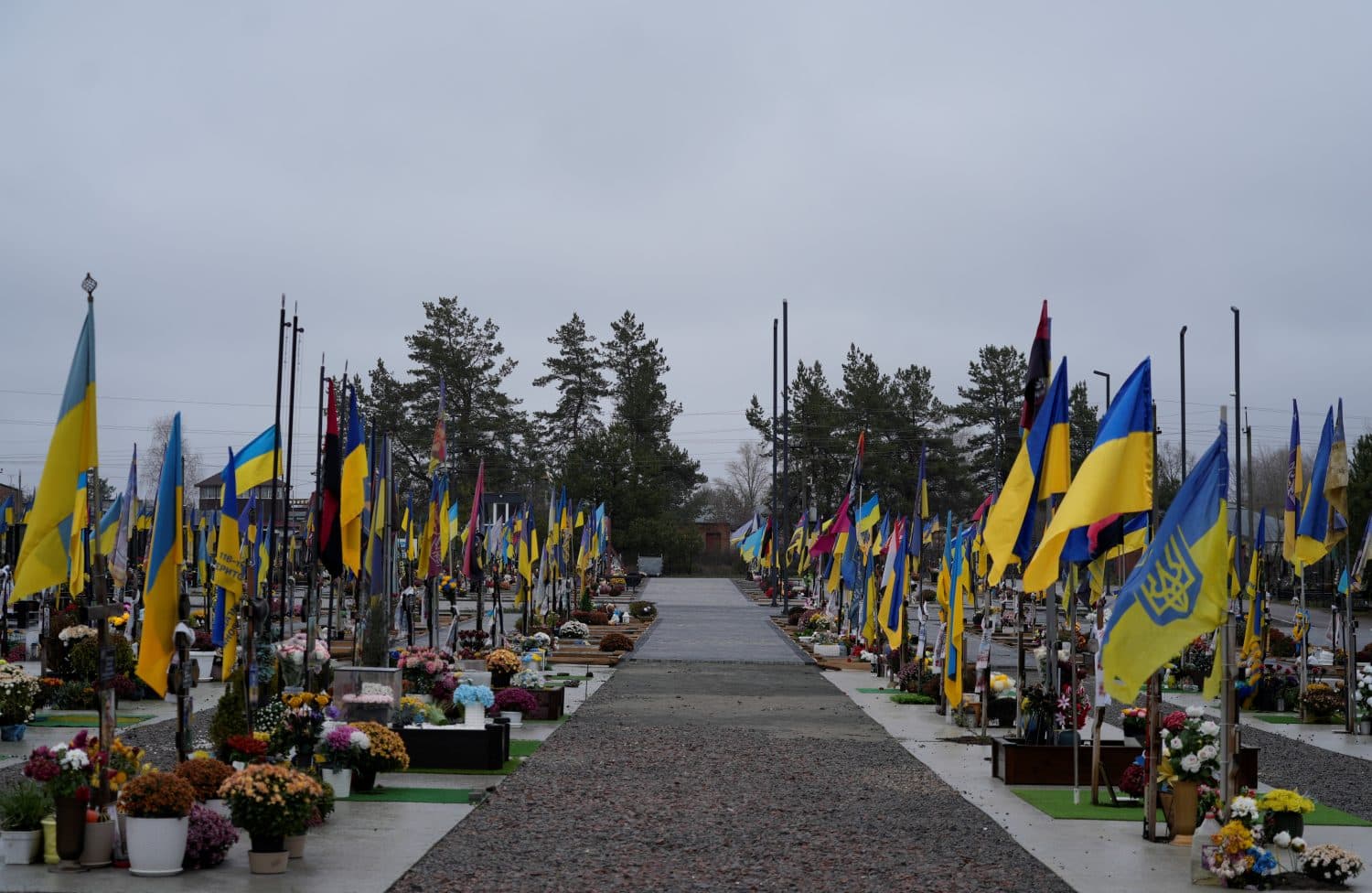 На Полтавщині попрощалися ще з сімома полеглими воїнами