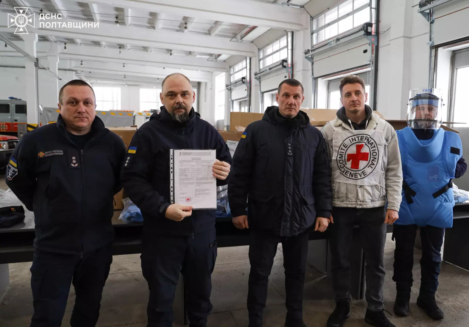Полтавські сапери отримали захисне спорядження для розмінування
