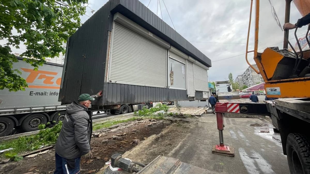 Кіоски, блоки та гараж: Полтава планує витратити 574 тисячі гривень на демонтаж