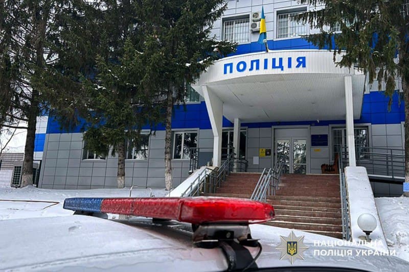 Дві жінки з Полтавщини втратили майже триста тисяч гривень через шахраїв