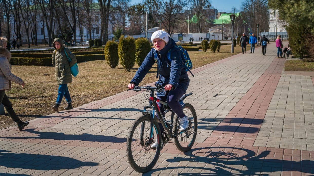 Люди в Полтаві