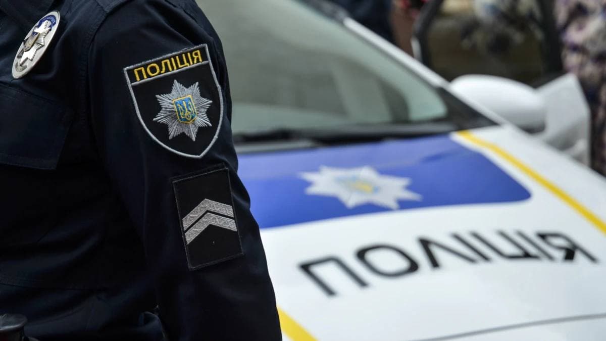 Жительку Полтавщини оштрафували за ігнорування хвилини мовчання