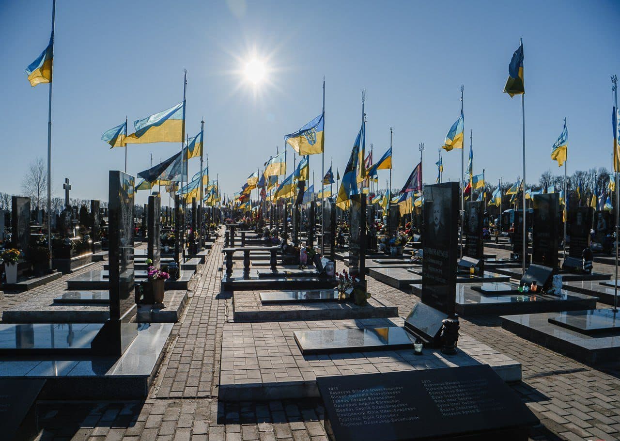 Понад мільйон гривень планують витратити на облаштування військового кладовища у Кременчуці