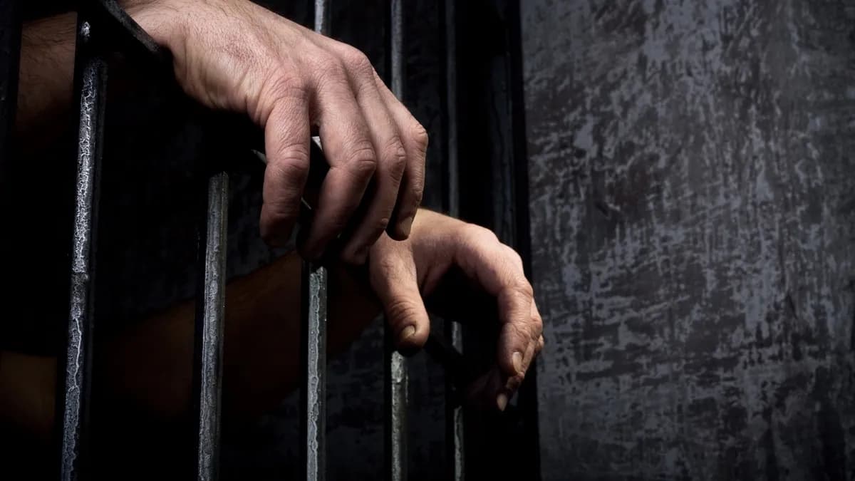 У Полтаві судять чоловіка, який підтримував путіна, погрожував убивством і тероризував місто