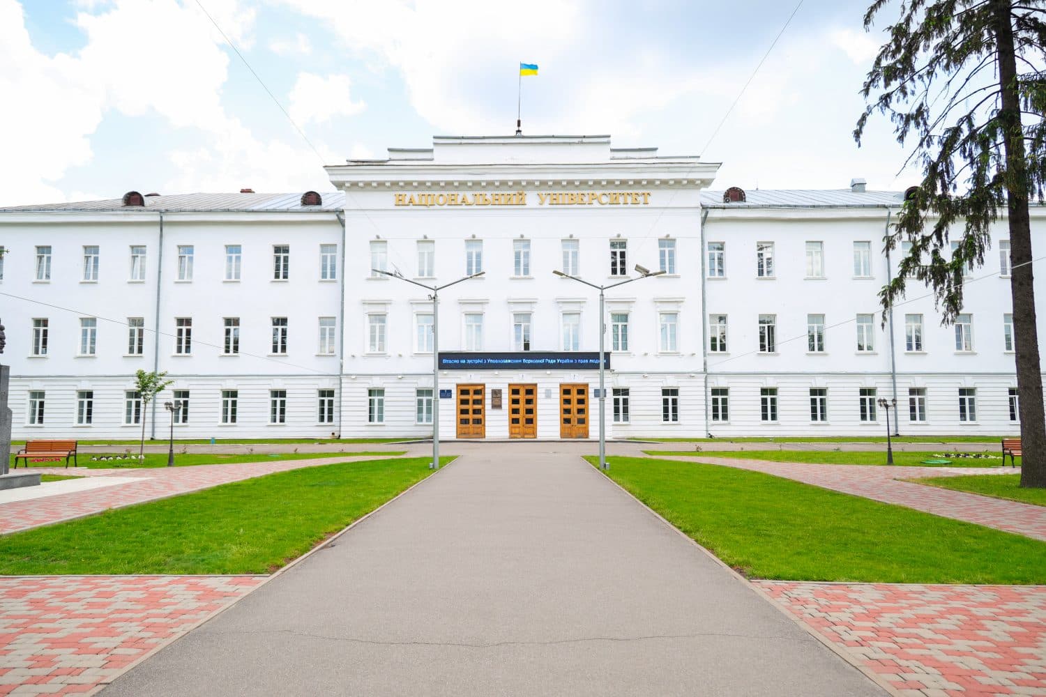 За понад 74 мільйони планують відремонтувати один з університетських корпусів у Полтаві