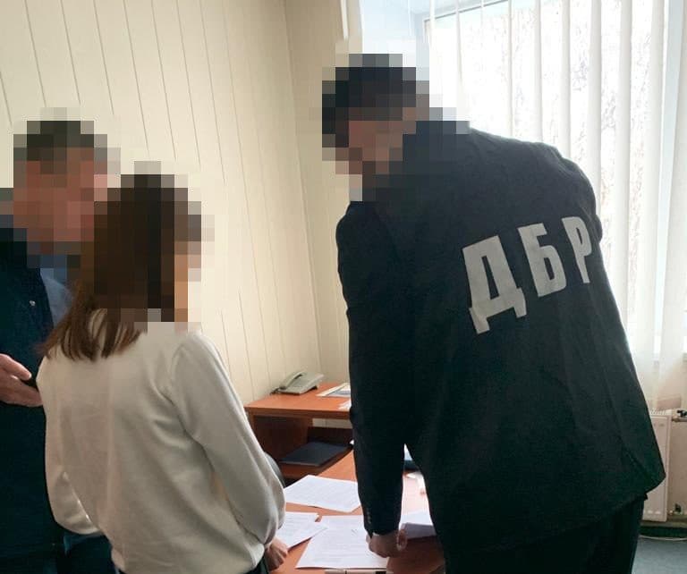 17 мільйонів гривень збитків: слідчі завершили розслідування щодо полтавських митників