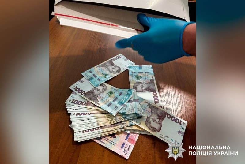 У Полтаві на хабарі затримали посадовця комунального підприємства (оновлено)