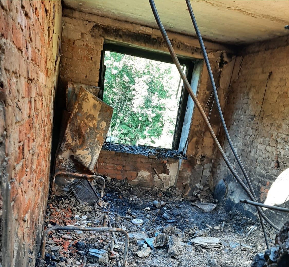 Дрон знищив квартиру: у Полтавському районі сімʼя потребує допомоги