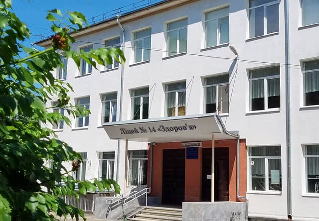 У двох полтавських школах виявили недоліки в укриттях