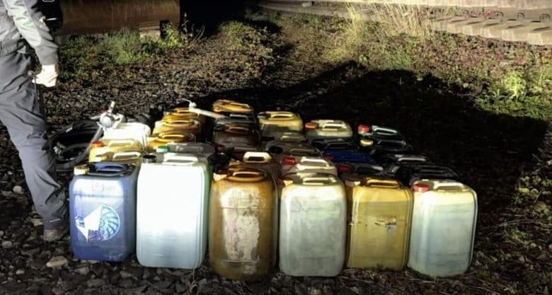 У Полтаві судять підозрюваного у зливі пального з військових частин на пів мільйона гривень