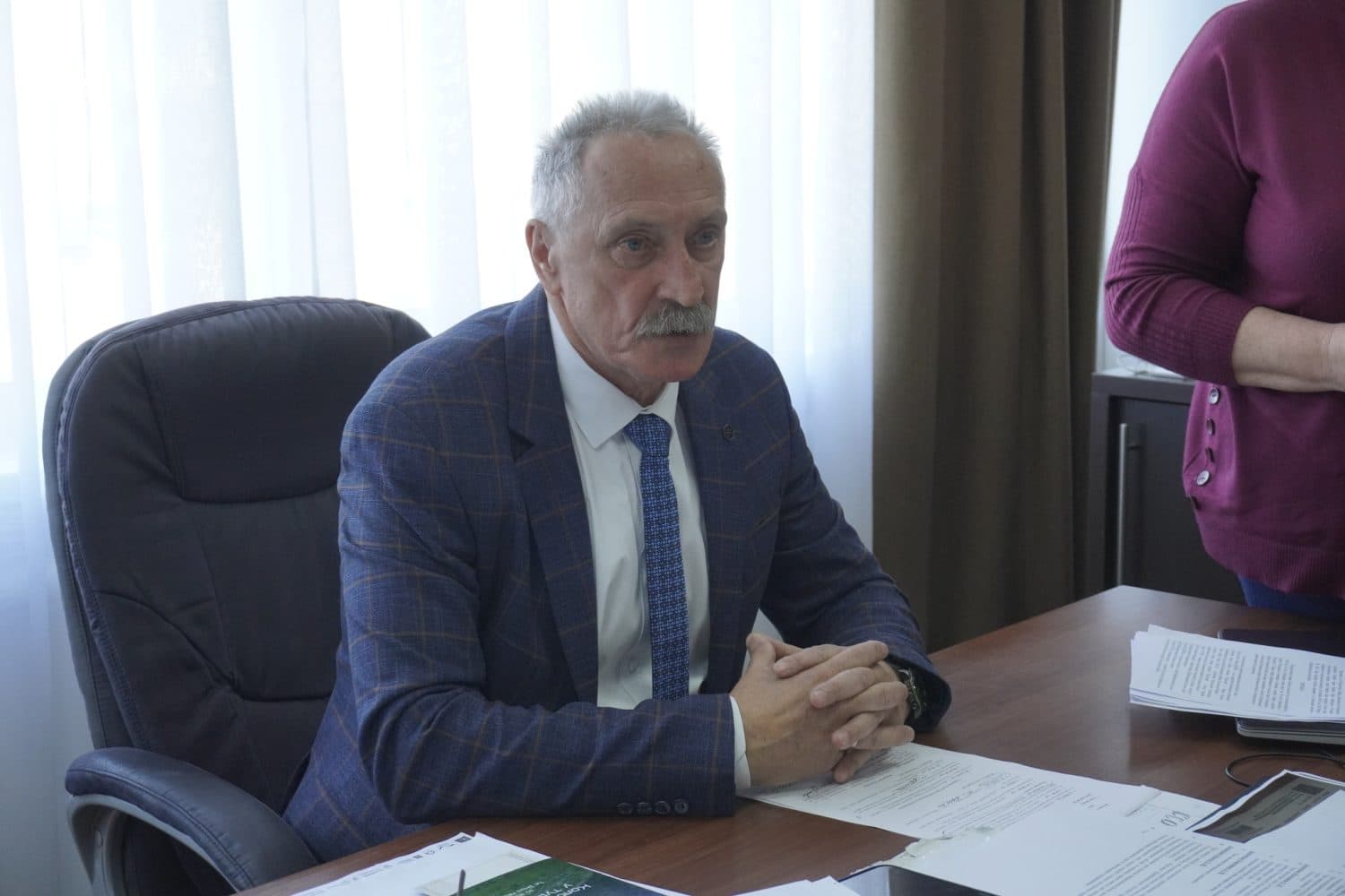 Справа про переплату за басейн: прокуратура позивається до голови Щербанівської громади