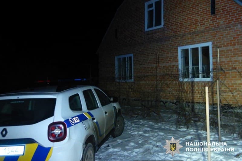 Ймовірне отруєння газом: у Полтавському районі знайшли мертвими трьох жителів