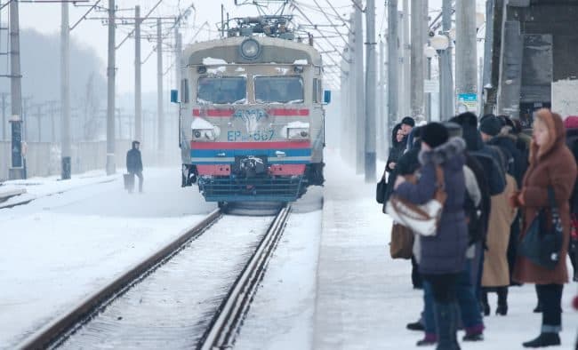 На Полтавщині затримуються приміські поїзди через знеструмлення
