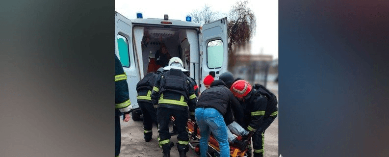 Поруч був пʼятирічний син: як рятували полтавку після атаки дронів