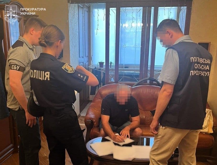 У Полтаві судитимуть шістьох людей за розкрадання 15 мільйонів на меморіалі захисникам