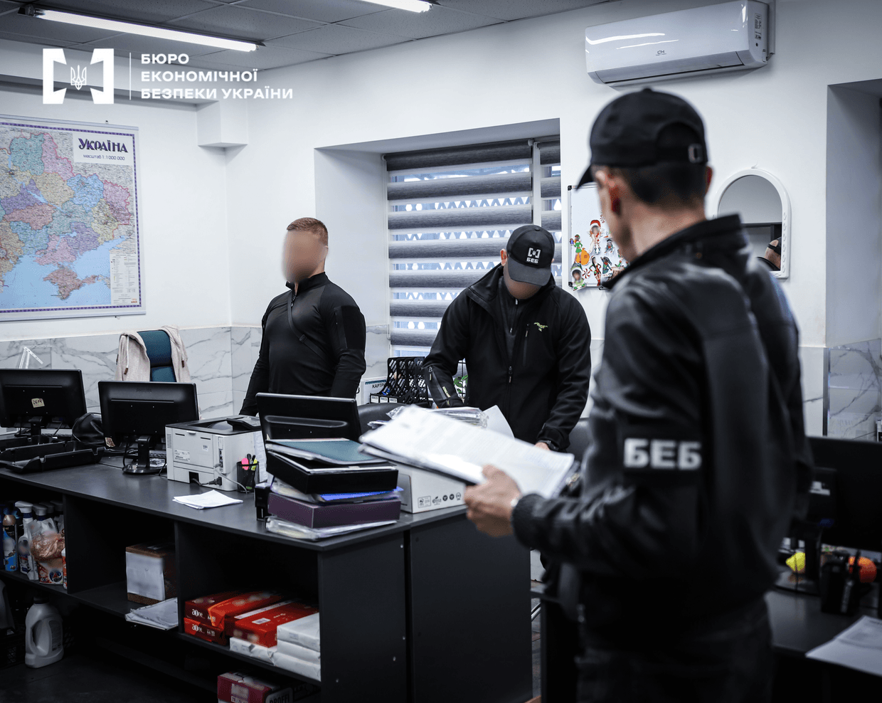 Схема на сотні мільйонів: мережу магазинів на Полтавщині підозрюють в ухиленні від податків