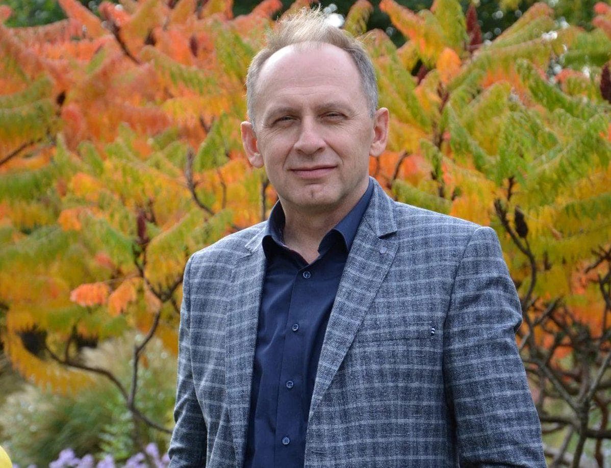 Мирослав Костенко