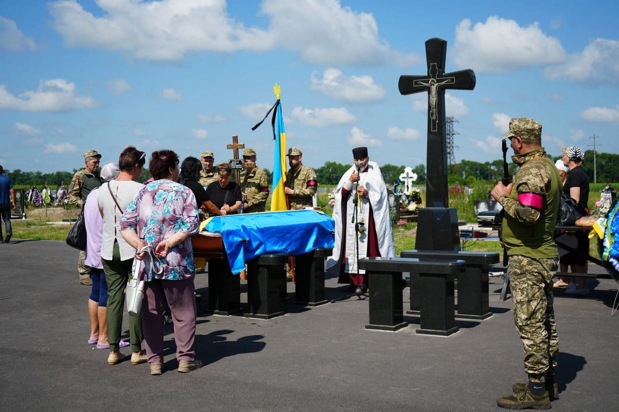 Церемонія прощання з Сергієм Брауном.