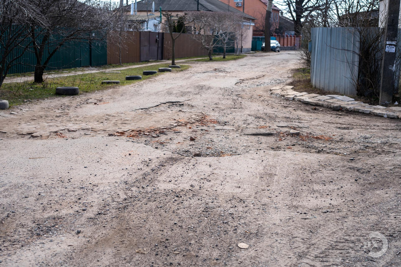 Вулиця Марата, полтавські дороги, яма, вулиця Кобищанська, Полтавська громада, ремонт доріг у Полтаві