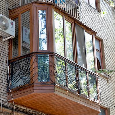 французький балкон, застеклений балкон, декоративний балкон